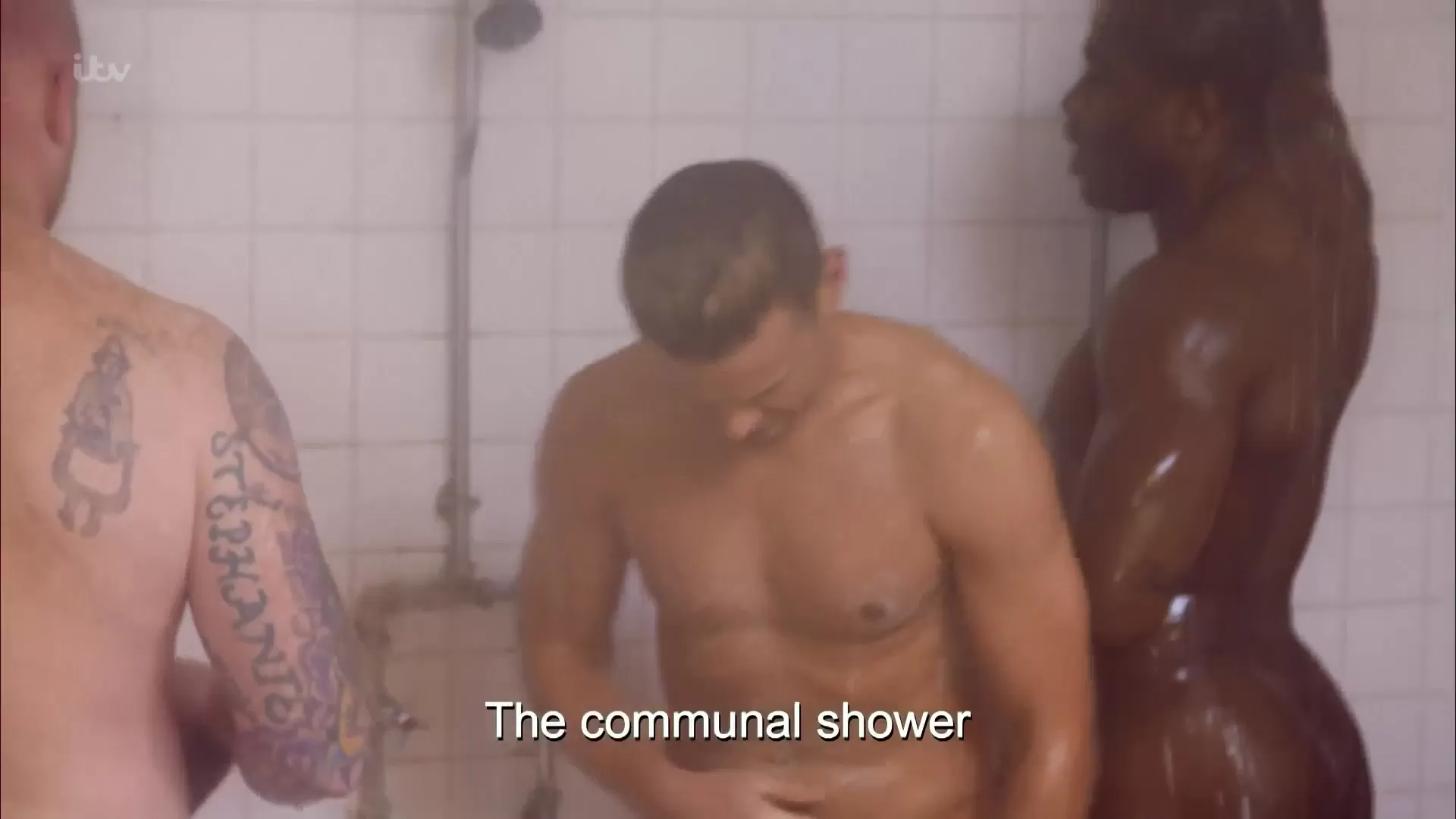 Girls Shower Naked Kissing